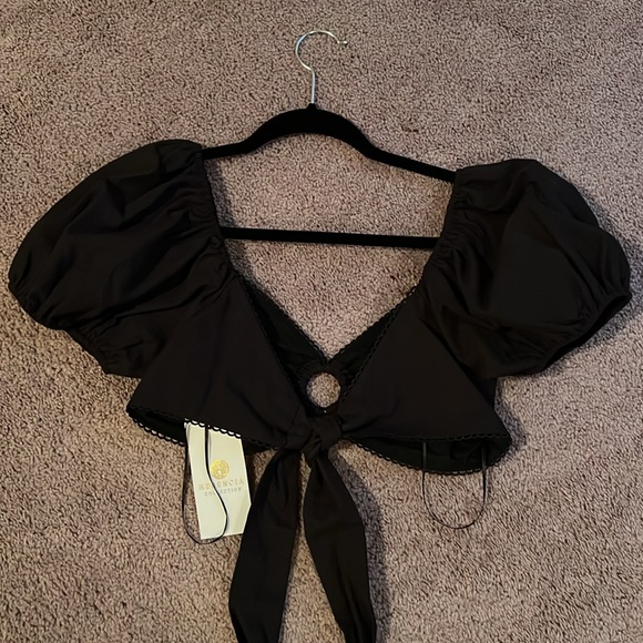 Abeja Miope Tie Top - Picture 6 of 7